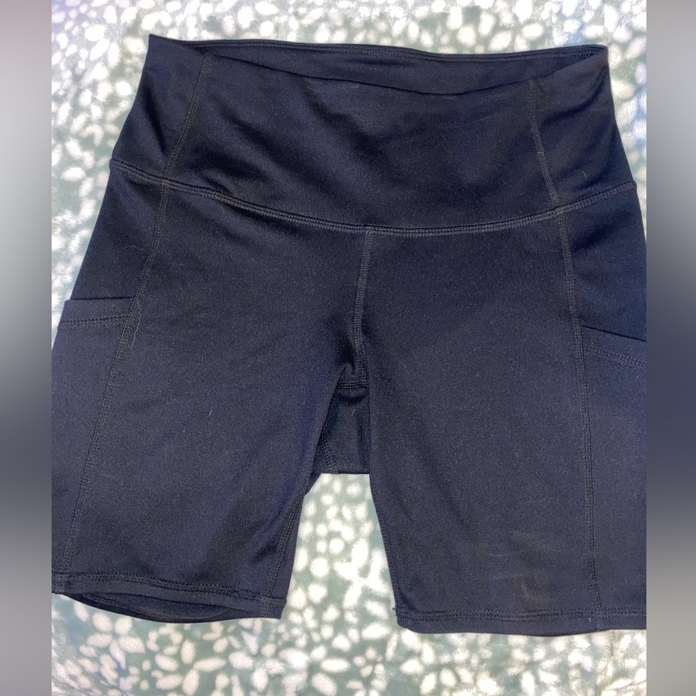 Zella‎ Black Bike Shorts with Pockets